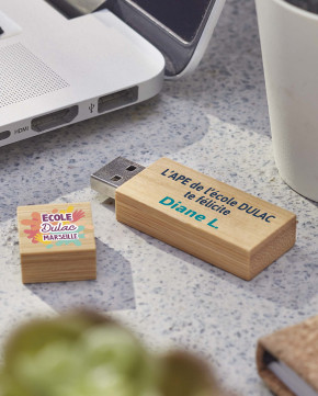 Clé usb en bambou impression multicolore 0