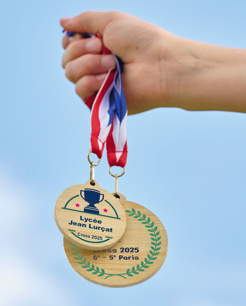 Médaille en bambou de 7 cm 0